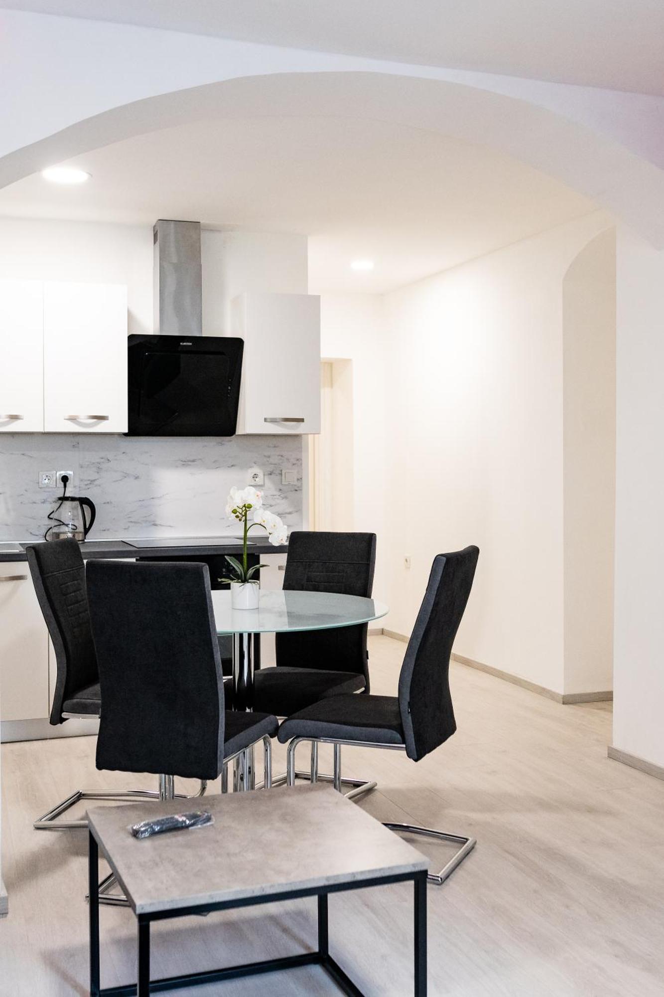 Apartmani Park Maksimir-Rebro Zagreb Kamer foto